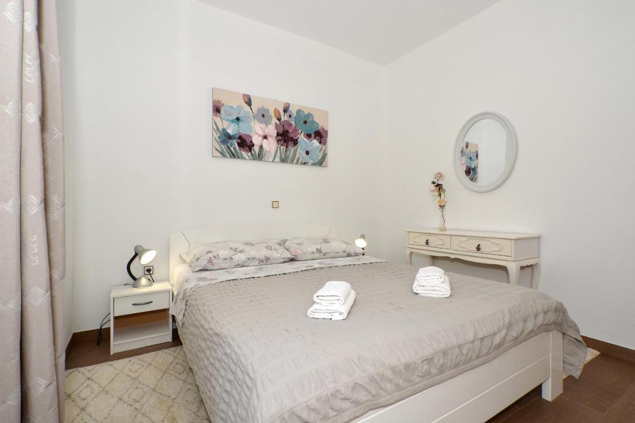 Apartment Una سيغيت فغانييتْسا المظهر الخارجي الصورة