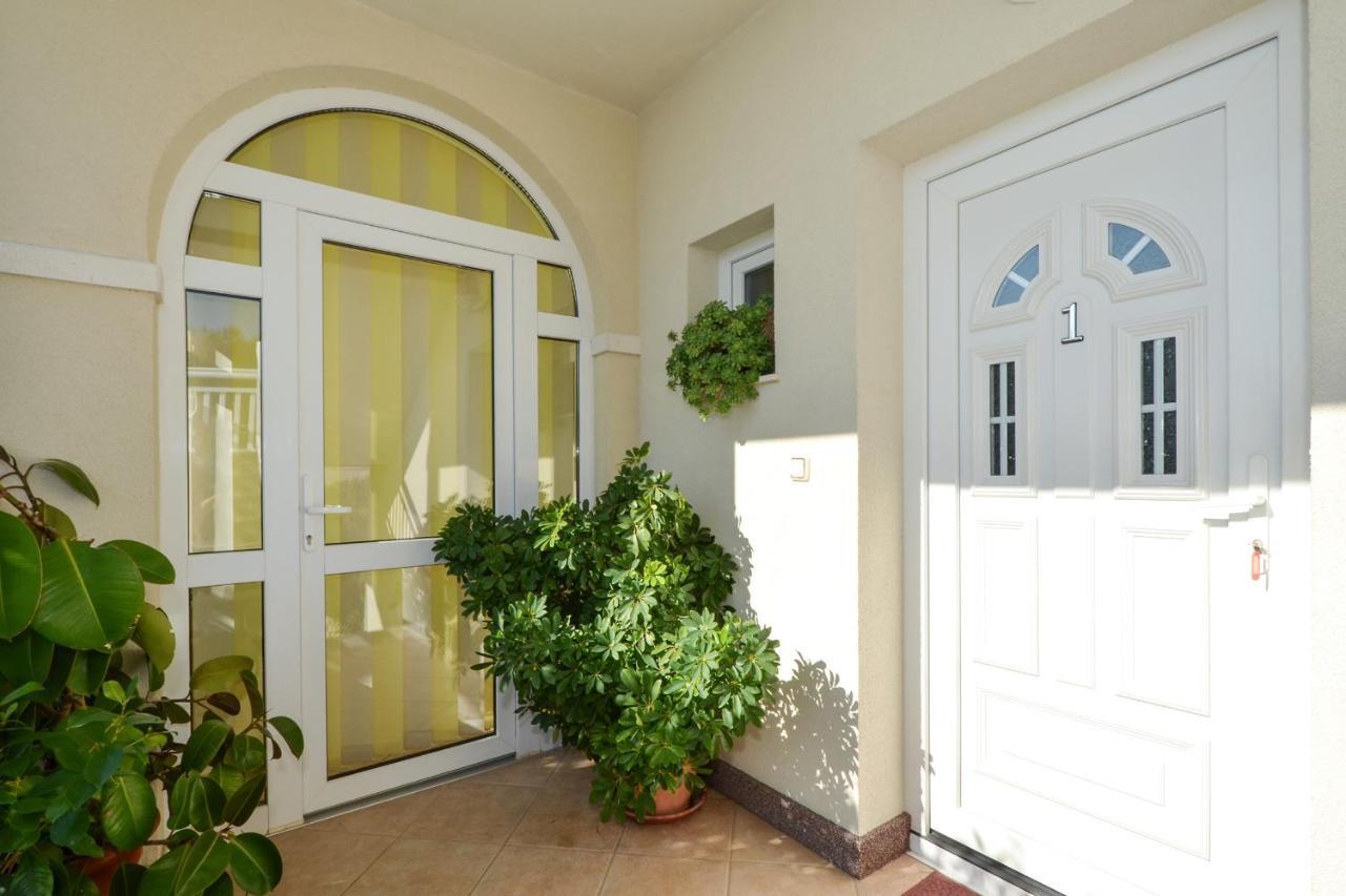 Apartment Una سيغيت فغانييتْسا المظهر الخارجي الصورة